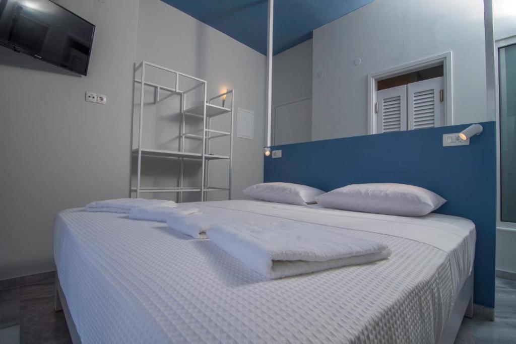 Ocean Dreams Hotel Палиохора Екстериор снимка
